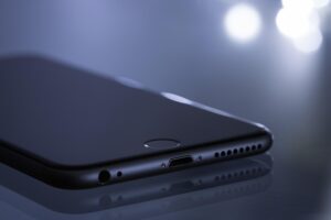 How to Find My iPhone Location